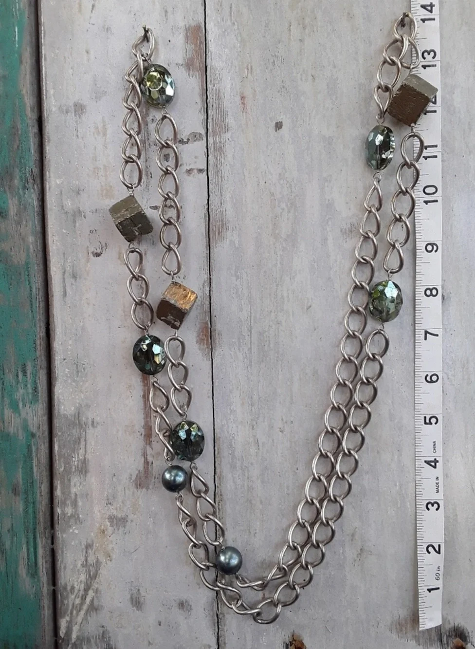 Pearl and crystal necklace - Picture 4 of 4